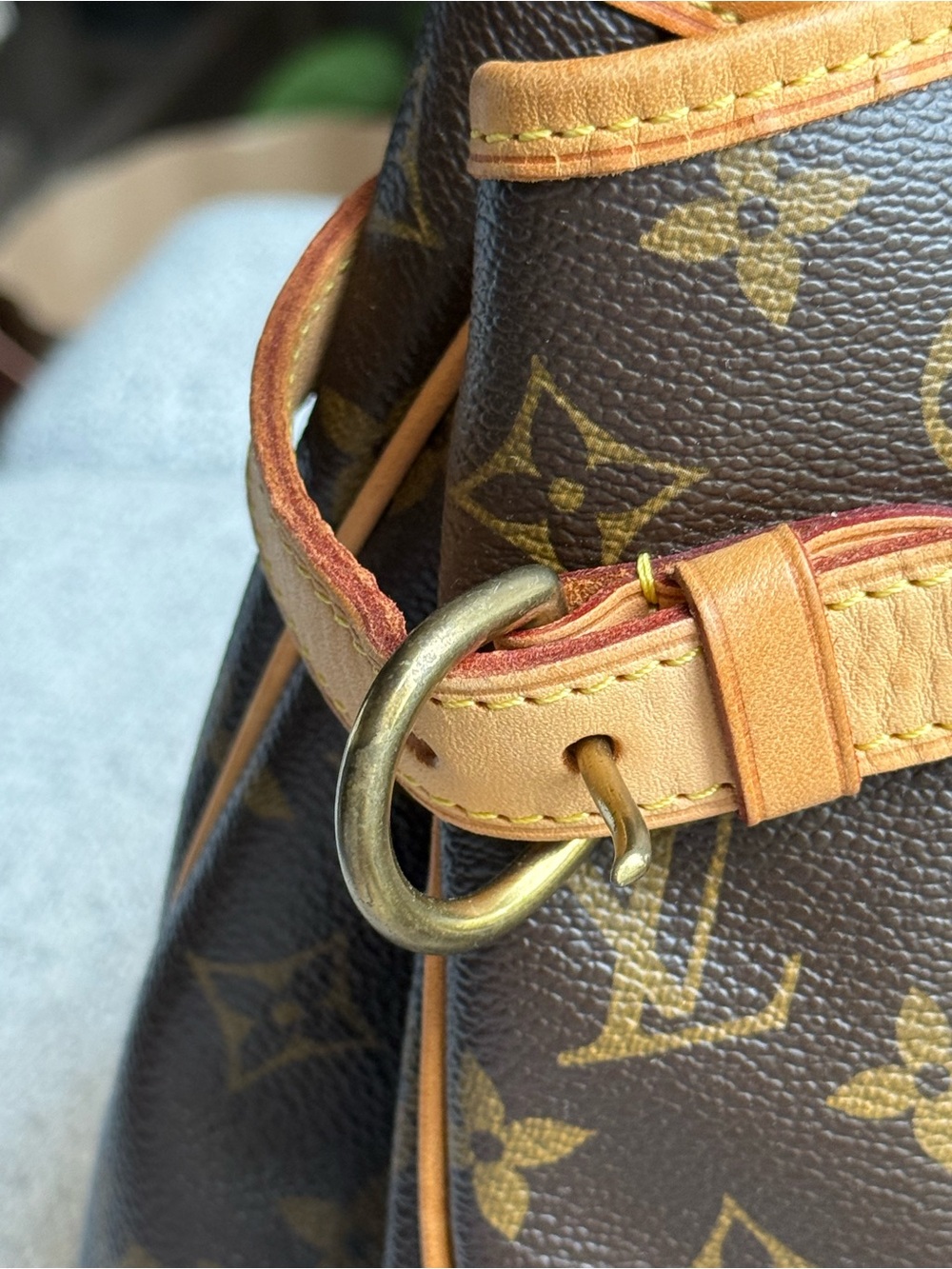 Vintage Louis Vuitton Monogram Batignolles Horizontal Tote - Picture 7 of 11